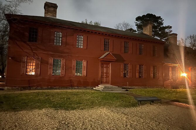 Civil War Ghosts Tour - Starting at the Colonial Williamsburg Capitol Building