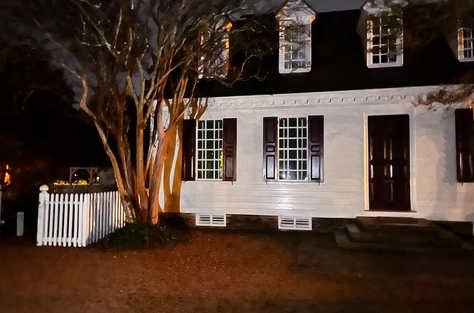 Colonial Williamsburg Ghost Stories and Walking Tour - The Peyton Randolph House: where the walk ends