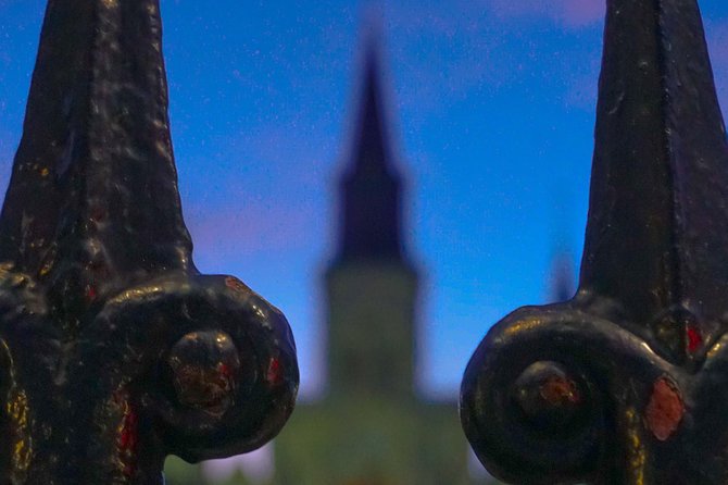 Crawl New Orleans: Haunted Bar Crawl with Shot Included - Pub stops, drink rules, and the included shot