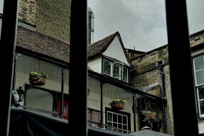 Creepy Cambridge - Cambridge's Most Entertaining Ghost Walk - Corpus Christi and another cupboard story