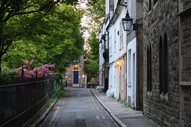 Creepy Cambridge - Cambridge's Most Entertaining Ghost Walk - Sidney Sussex and the strange afterlife of Oliver Cromwell