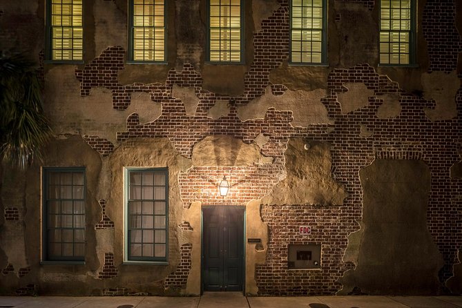 Curses, Corsets, & Candlelight: Terrors of Charleston Ghost Tours - Poogan’s Porch and the story of Zoe