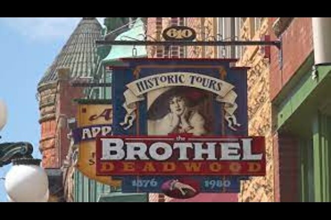 Dark Deadwood Ghost Tours: Ghosts & Graves of Gunslingers' Gulch - Gambling, Wild Bill, and the old hotel tales