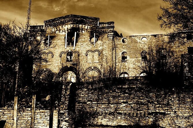 Darkside of Brewing Tour: Tales of Cincinnati's Haunted and Gruesome Past - Cincinnati’s brewing district after dark