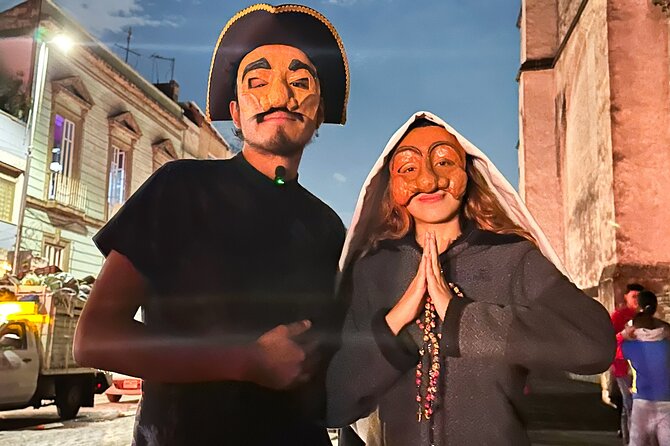 Day of the Dead, Legends & Ghosts Mystery tour - The Zócalo and a legend of the hanged dead