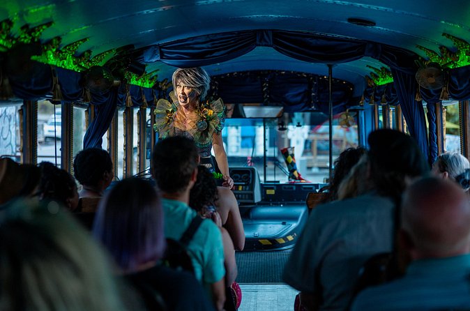 Dead Funny Charlotte Ghost Tour | LaZoom Tours - An Irish Bar From the 1700s