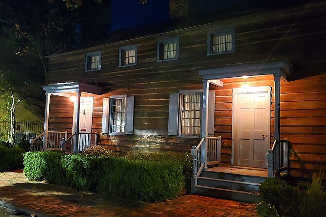 Doctor Buzzard's Goodtime Ghost Tour - Savannah’s ghosts come with a long paper trail