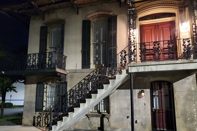 Doctor Buzzard's Goodtime Ghost Tour - Hamilton-Turner House and a darker side of luxury