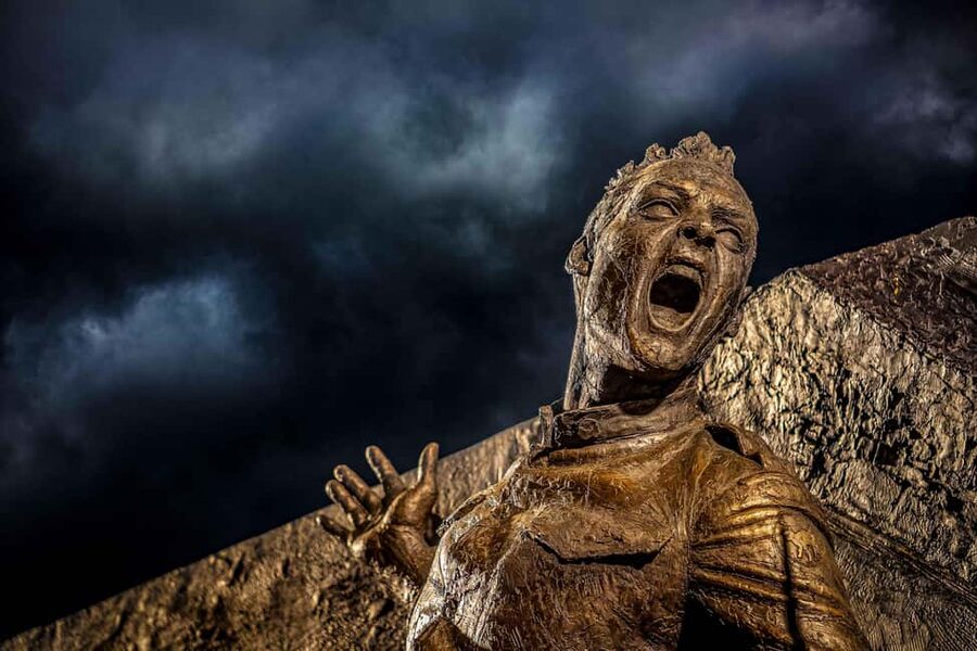 Dreaded Dead Descent of the District: DC Ghost Tour - Is $27 a fair price?