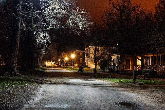 Edge of Midnight Witching Hour Williamsburg Ghost Hunt w/ Gear - East Nicholson Street and the Old Jail