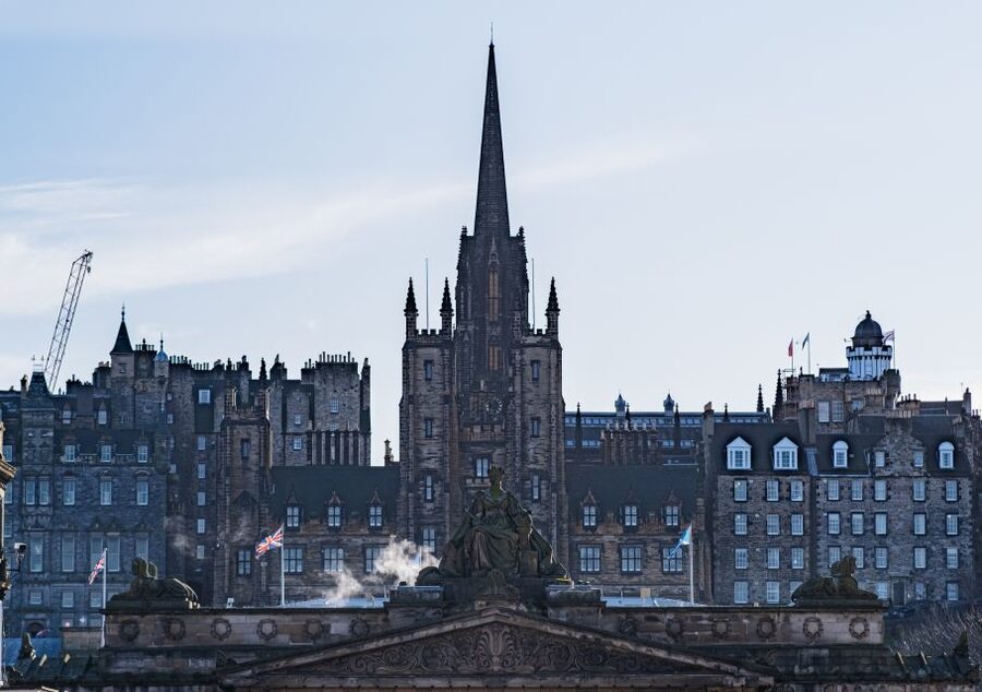 Edinburgh: Dark Secrets of the Old Town Ghost Walking Tour - Guide style, group energy, and the role of humor