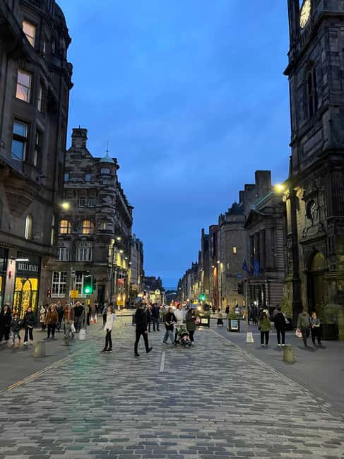 Edinburgh's Dark History Walking Tour - Grassmarket and the old theater of public executions