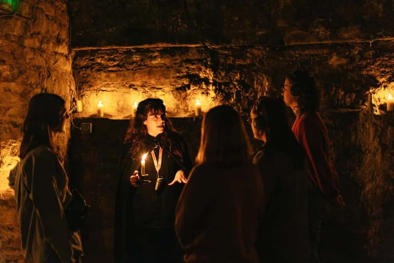 Edinburgh: Underground Vaults Evening Ghost Tour with Whisky - What the $33 price really covers