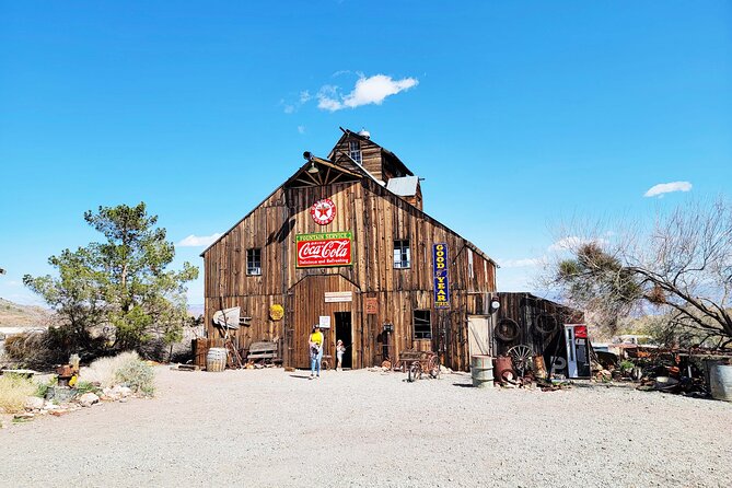Eldorado Canyon & Nelson Ghost Town Tour from Las Vegas - Guide style and group size