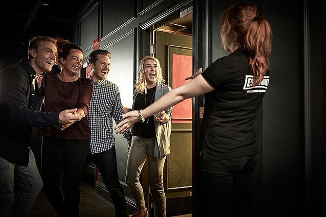 Escape Room: Escape Hunt Dubai - Jack The Ripper - A murder mystery in the middle of Dubai