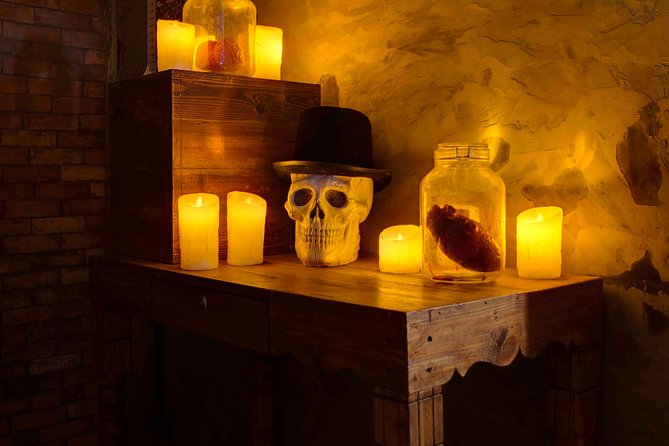 Escape Room: Escape Hunt Dubai - Jack The Ripper - Room design and the Jack the Ripper mood