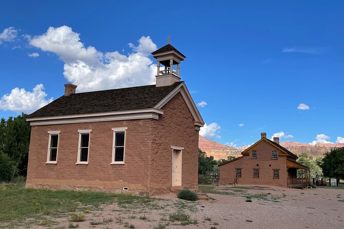 Exclusive Access Zion Jeep Tour including Grafton Ghost Town - Climbing Lava Ridge Mesa for wide-open views