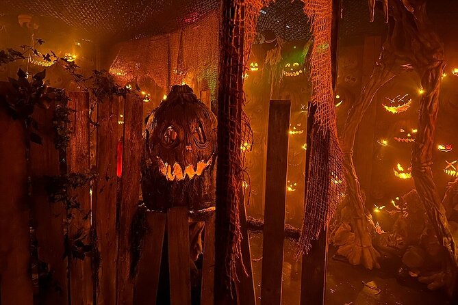 Fear at the Pier Haunted Attraction - Monsters, Creatures, and Special Effects