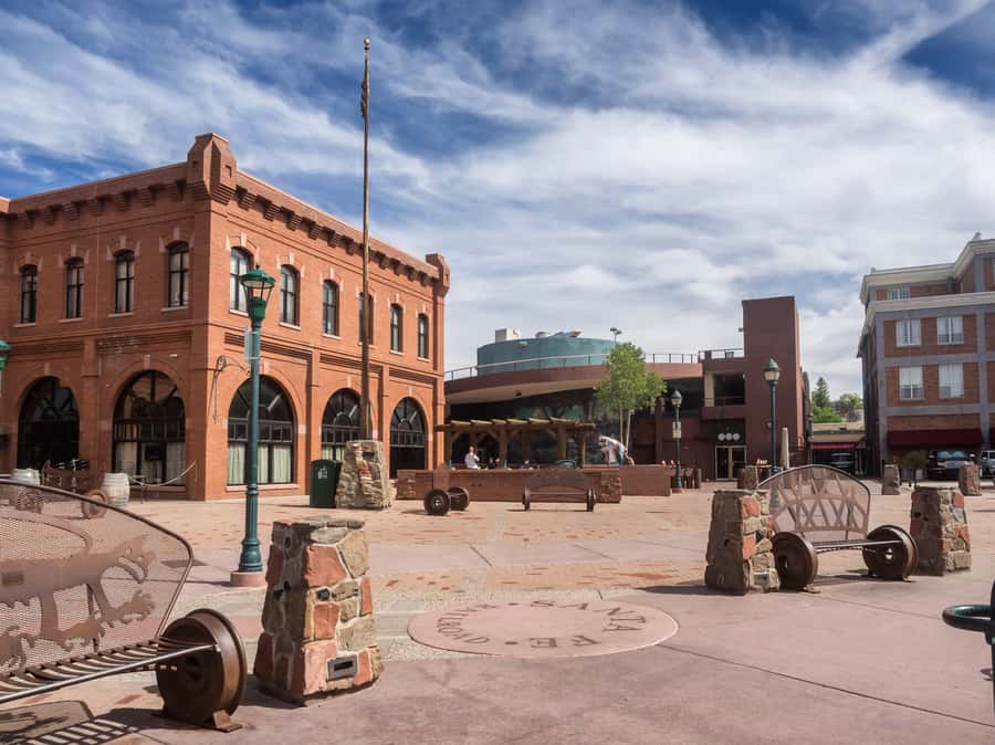 Flagstaff: Family Friendly Haunted Walking Tour - What the 90-minute route is meant to deliver