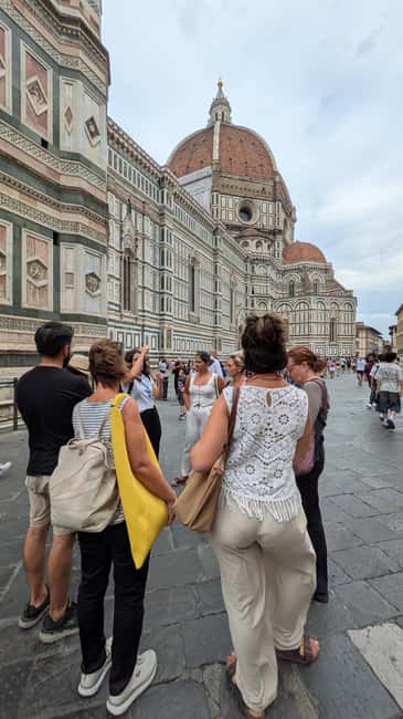 Florence Crimes, Murders & Ghosts Walking Tour with Tastings - Piazza del Duomo and Florence’s layered identity