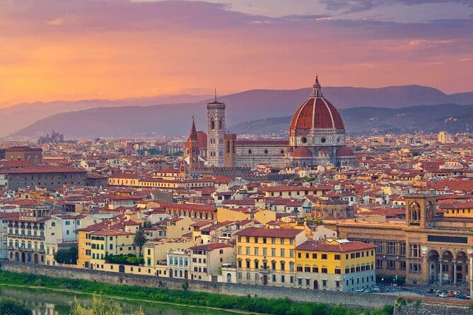 Florence Haunted Secrets: Echoes of the Dead Exploration Game - Centro Storico closes the one-hour route