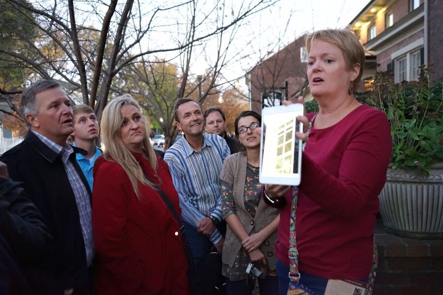 Franklin: Ghost Tour in Historic Franklin - A dog, a spy, and other unusual characters