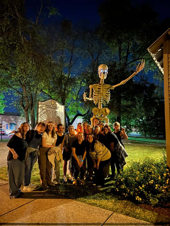 Franklin: Haunted History & Crime Walking Tour - Cherry Manor and the haunted block