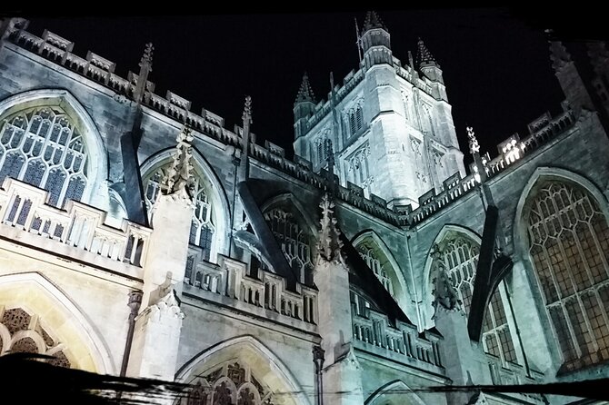 Fully Guided Bath Ghost Tours - Queen Square provides a simple, practical finish