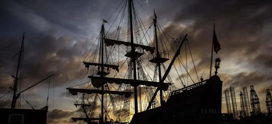 Galveston: Ghost-Themed Walking Tour - Why Galveston makes such a good ghost-tour city