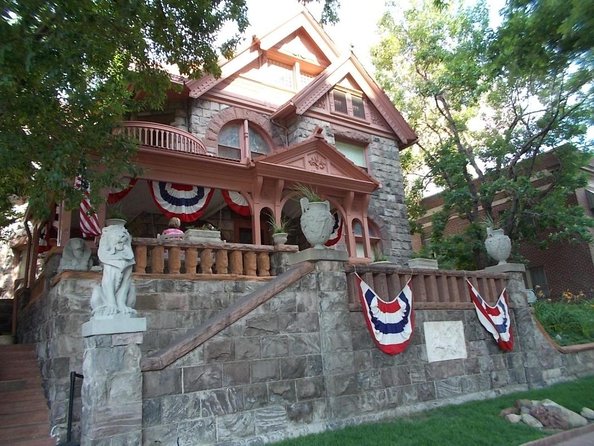 Gaslights, Graves, & Gold: Terrors of Denver Ghost Tour - What makes this Denver ghost tour worth considering