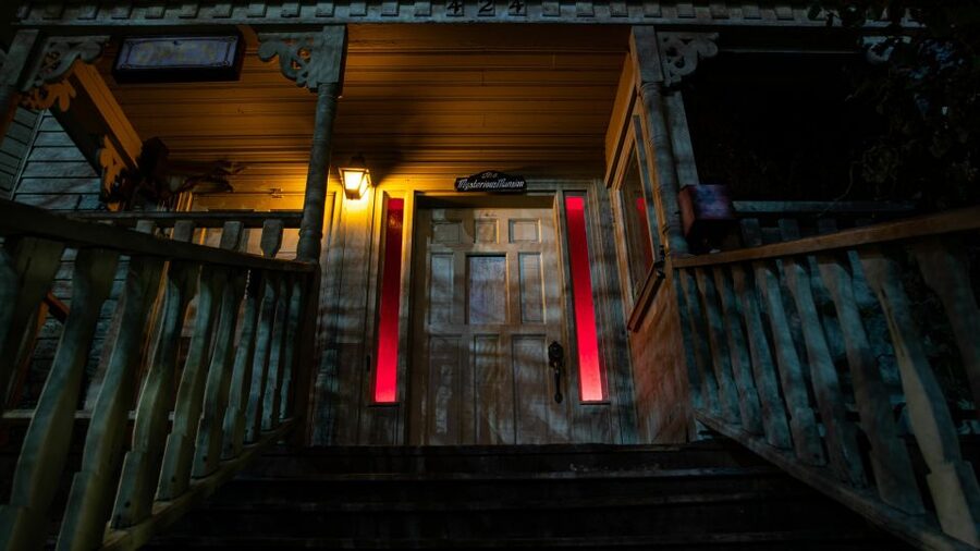Gatlinburg Ghost Tours: Gilded Age Graves and Ghouls - Hunting for the Gatlinburg Witch