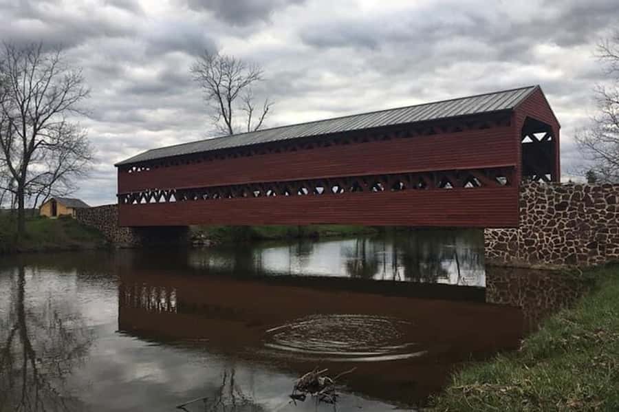 Gettysburg: Beginner's Evening Paranormal Investigation Tour - Starting after dark at General Pickett’s Buffet