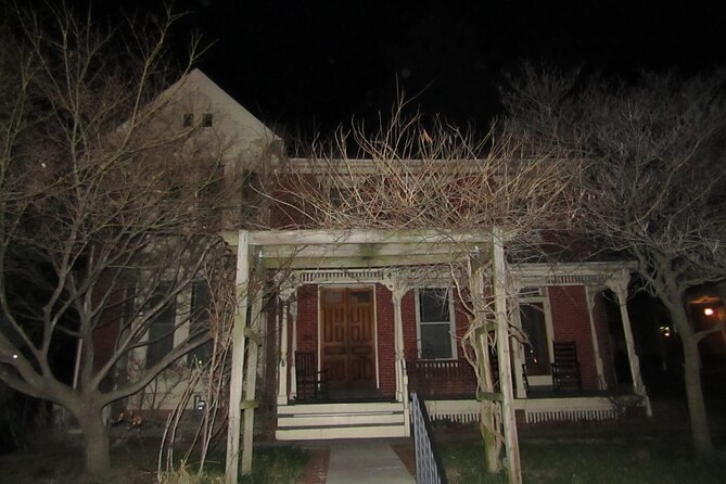 Gettysburg: Ghost Hunt Tour with Ghost Hunting Equipment - Starting at Unity Park after dark