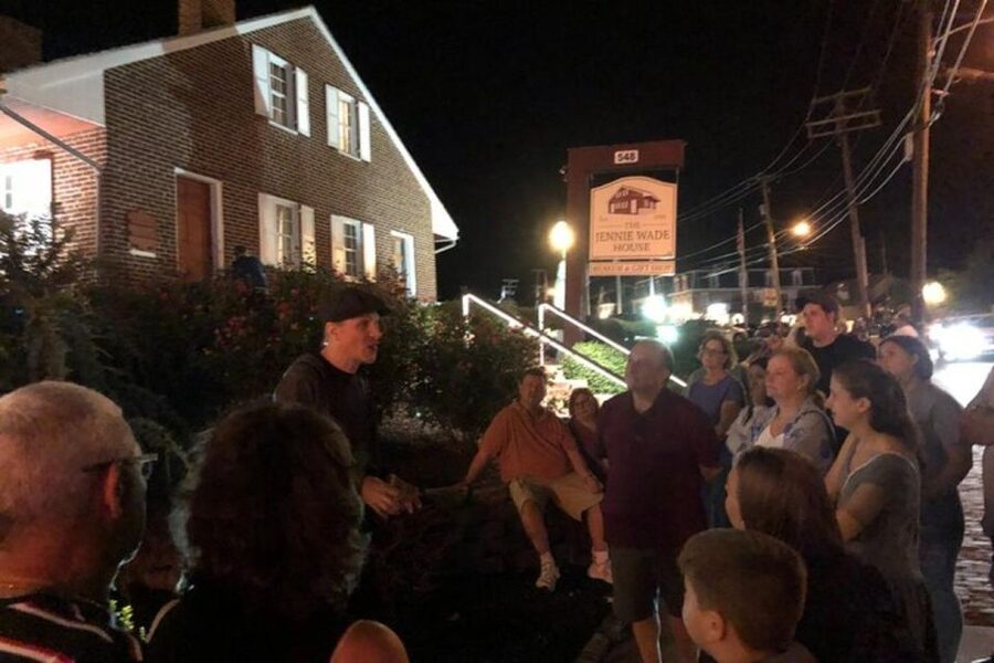 Gettysburg: Ultimate Dead of Night Haunted Ghost Tour - Gettysburg after dark, where history carries the mood