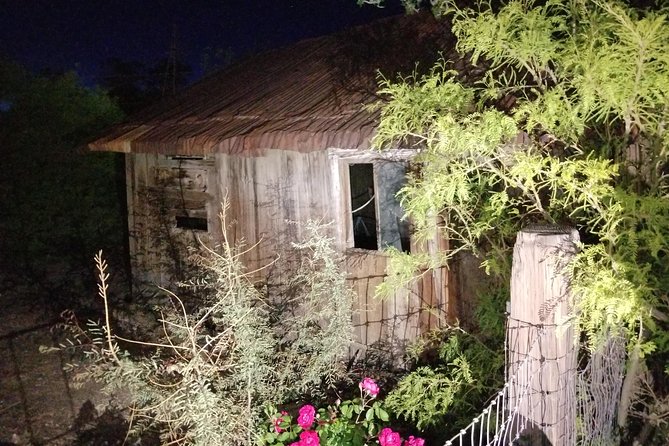Ghost Hunt in Goodsprings from Las Vegas - Walking through Goodsprings after dark