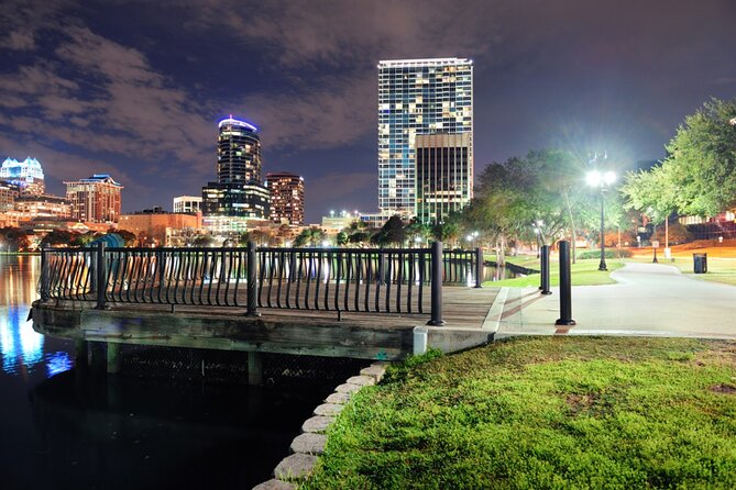 Ghost Hunt in Orlando: Quest Experience - Muse of Discovery and the first statue clue