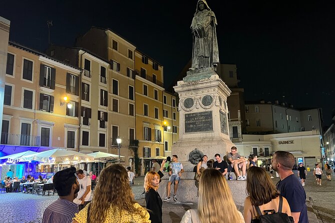 Ghost & Legends in Night Rome Walking Tour - Madonelles, crime, and the walk toward Ponte Sisto