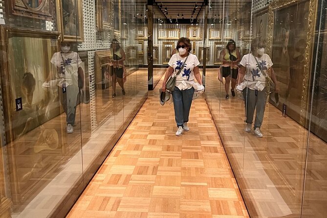 Ghost Stories: A Mysterious, Macabre Tour in the Metropolitan Museum - Who will enjoy this Met experience?