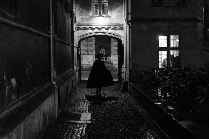 Ghost Tour of Oxford - Starting at Martyrs’ Memorial and Balliol College