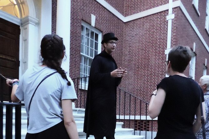 Ghost Tour of Philadelphia by Candlelight - What $29 gets you