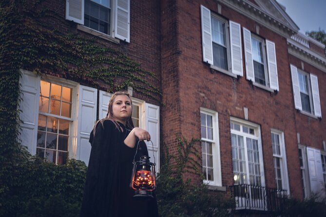 Ghost Tour of Queen's University - Fleming Hall and Douglas Mill Jemmett