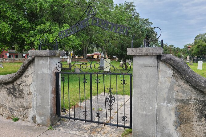 Ghost Tour of St. Augustine: The Original Haunted History Tour - Castillo de San Marcos: military history with a paranormal edge