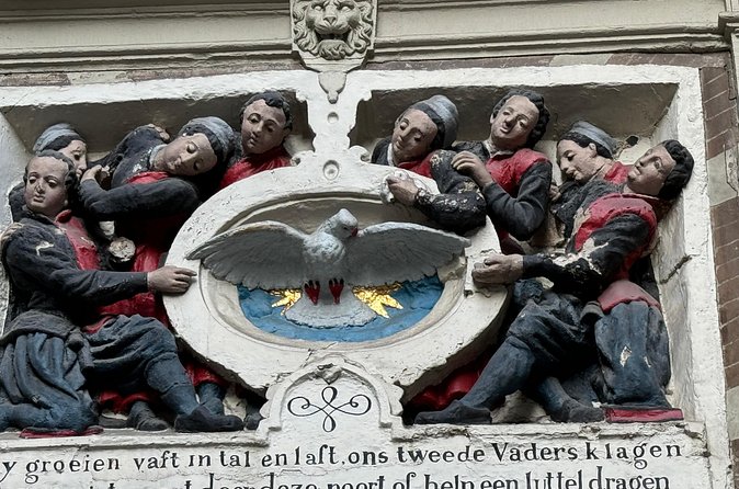 Ghost Walking Tour and Dark History in Amsterdam - What the price gives you
