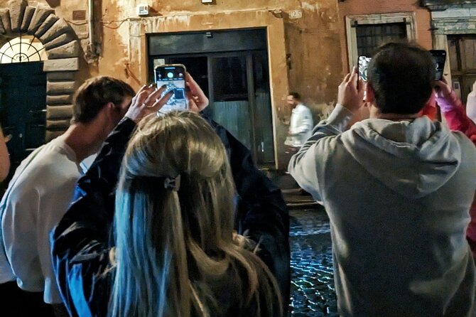 Ghosts and Crimes of Rome Night Walk - Rome’s darker side, told on foot