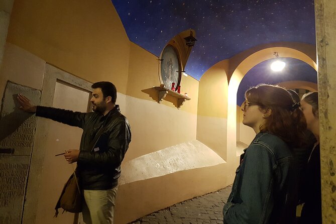 Ghosts and Crimes of Rome Night Walk - Ending at Campo de’ Fiori