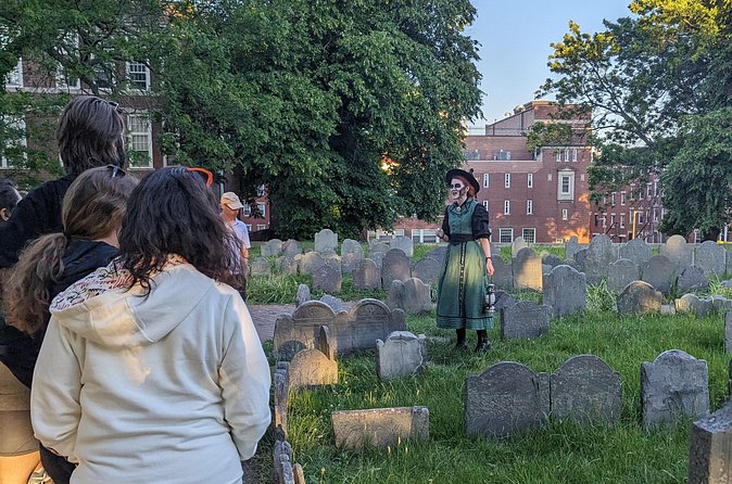 Ghosts and Gravestones Boston Nightwalk - Practical advice for the 8:15 pm start
