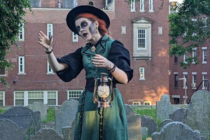 Ghosts and Gravestones Boston Nightwalk - Granary Burying Ground brings the past close
