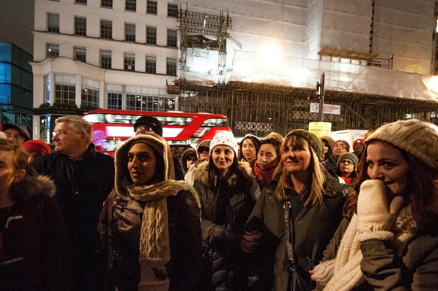 Ghosts and Legends of Mayfair Walking Tour - London - Berkeley Square and London’s famous haunted townhouse
