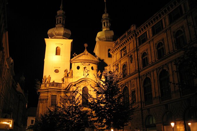 Ghosts and Legends walking tour in Prague - The guides make the biggest difference