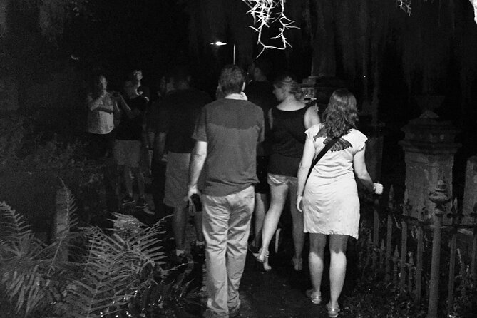 Ghosts of Charleston Night-Time Walking Tour with Unitarian Church Graveyard - Who should book this after-dark walk?